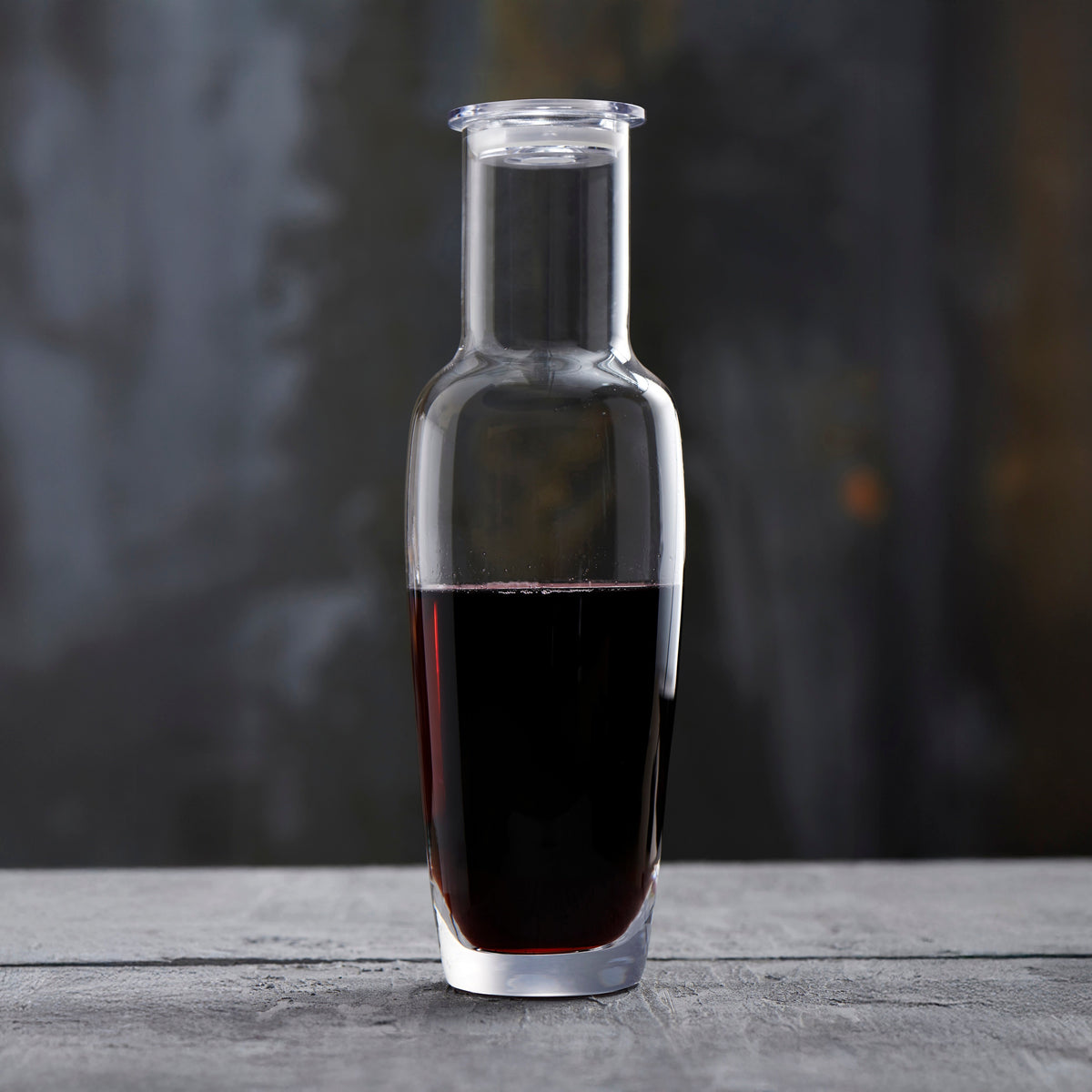 Edge Carafe 29.5 oz