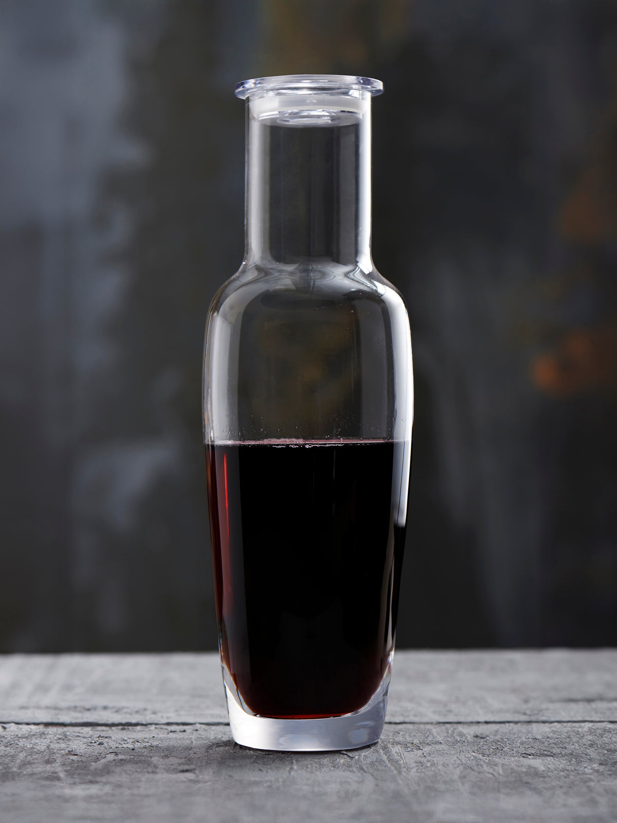 Edge Carafe 29.5 oz