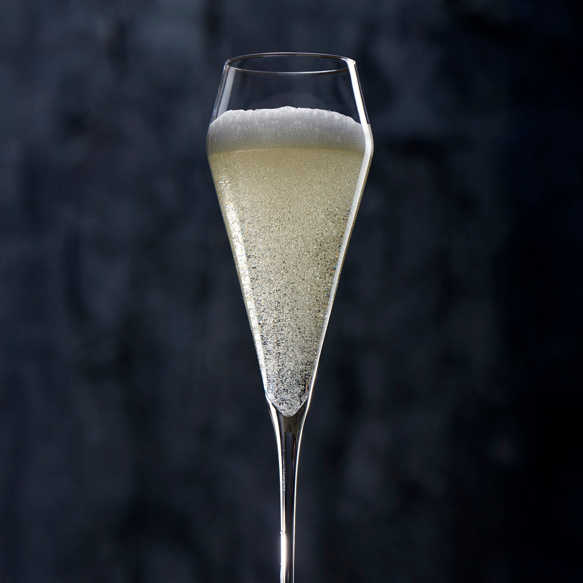 Edge Champagne 7.5 oz