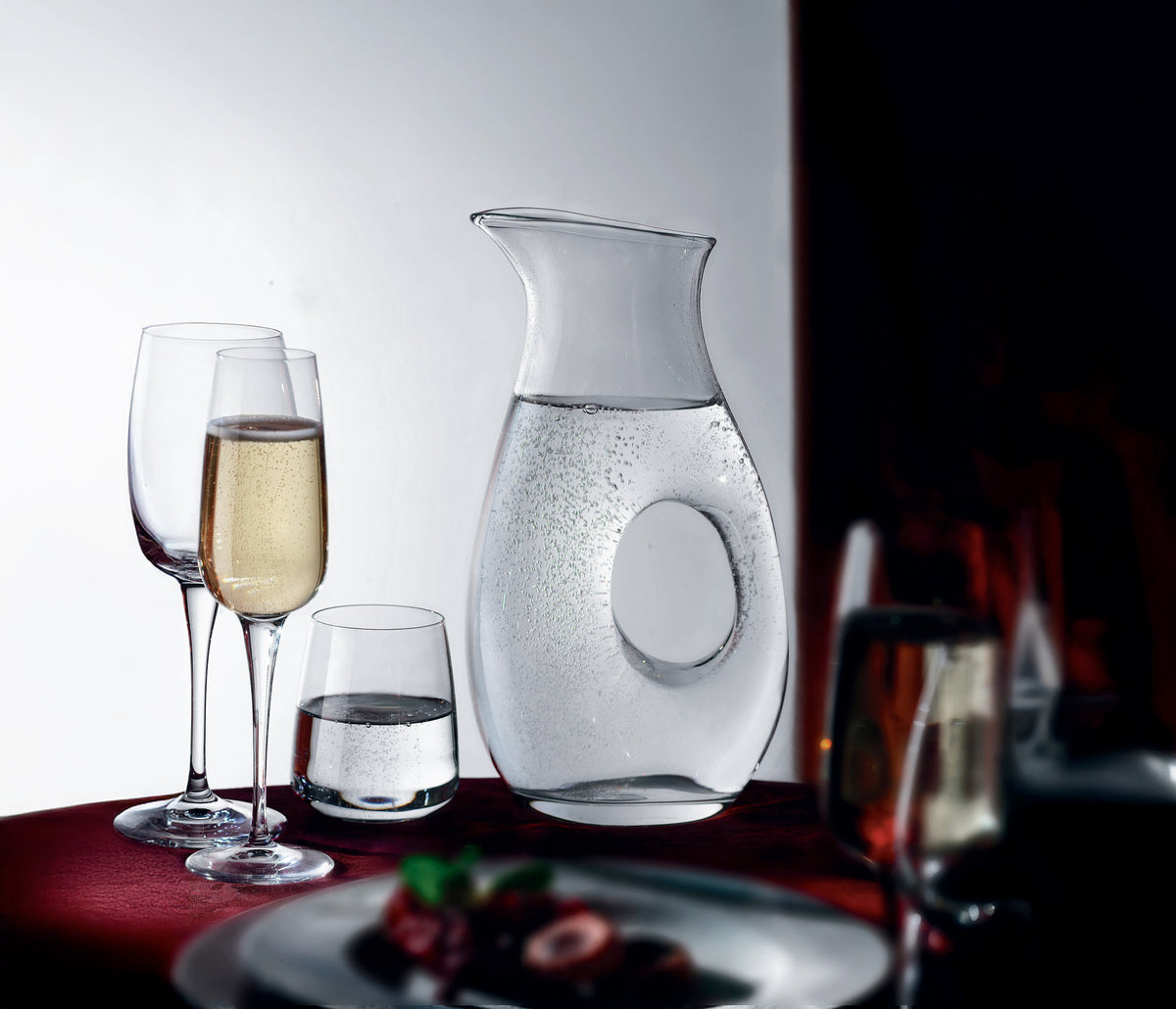 Aurum Handheld Carafe 48 oz
