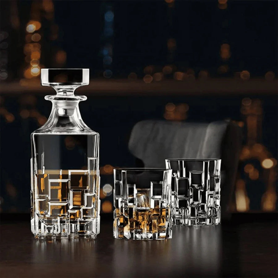 Etna Whiskey Decanter 27 oz