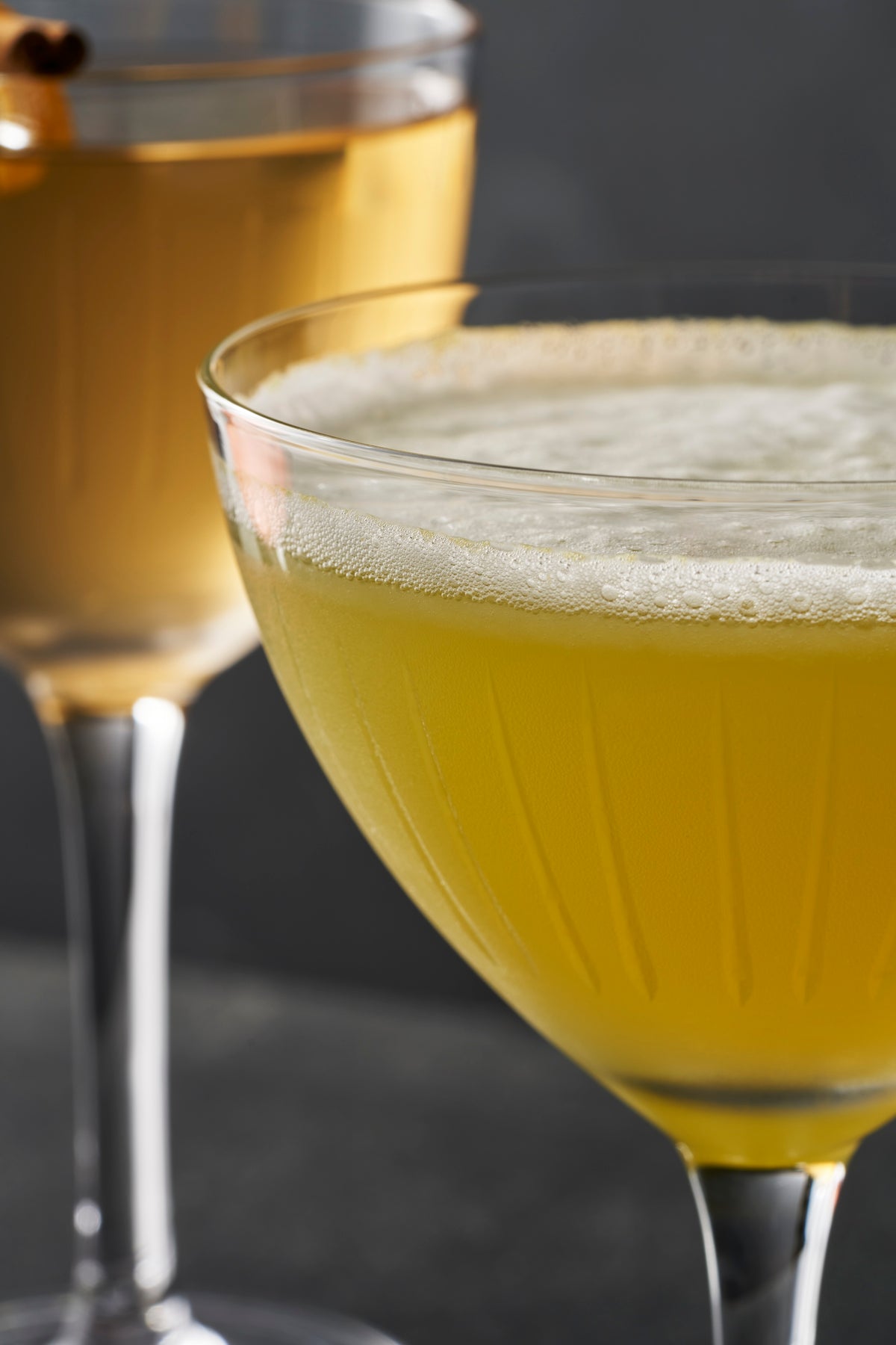 Martini (7 1/2 oz) Raffles Lines