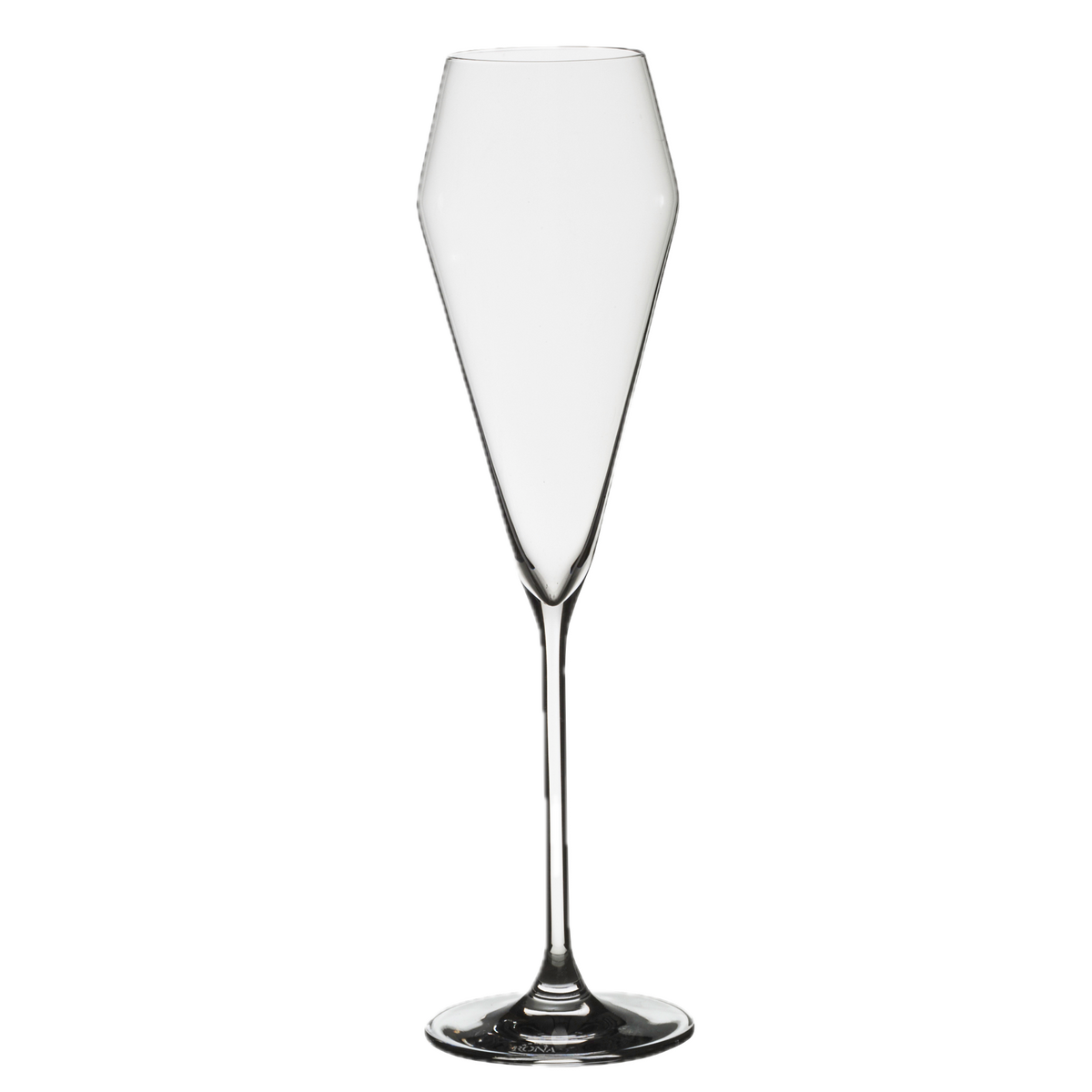 Edge Champagne 7.5 oz